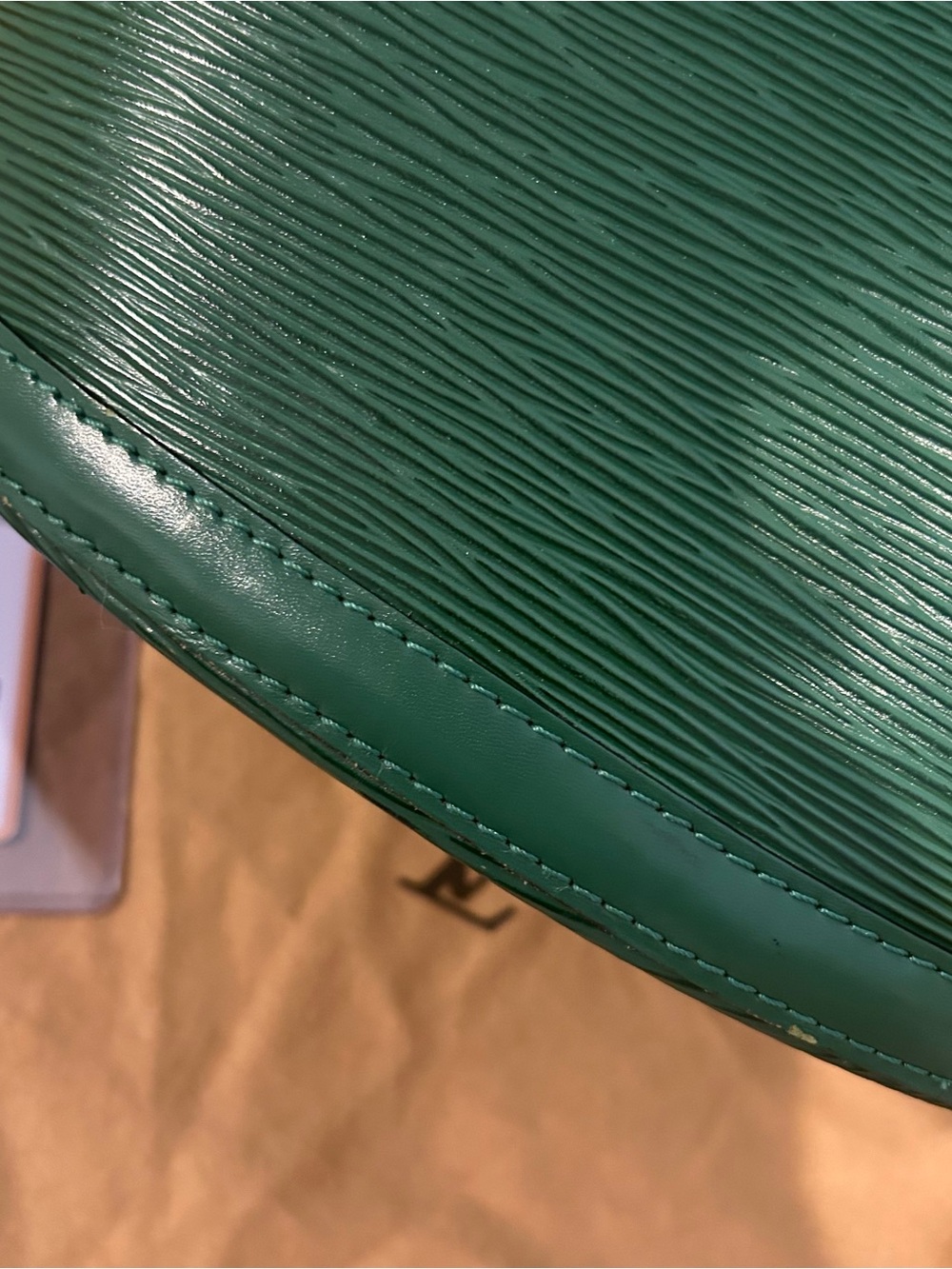 Louis Vuitton Cluny Green Epi Leather Bucket Shoulder Bag w/Entrupy Certificate - Picture 12 of 17